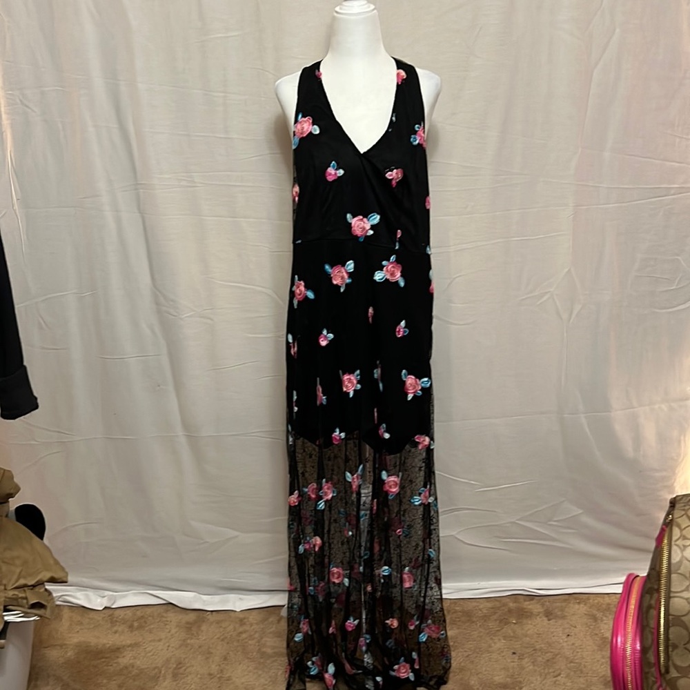 La Reyna dress size small floral and lace